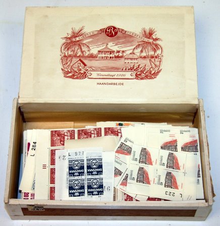 Danmark - Dubletsamling med 4-blokke i 1 lille kasse - Postfrisk