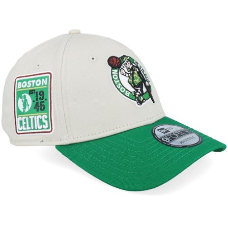 New Era - NBA Beige unconstructed Cappellino - Boston Celtics Contrast Patch 9FORTY Stone/Green Dad Cap @ Hatstore