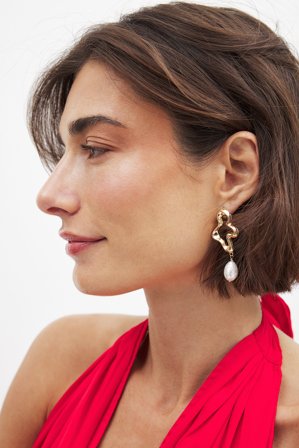 NA-KD unregelmäßige Perlenohrringe - Schmuck - Gold - One Size