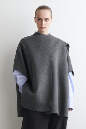 COS Double-Faced Merino Wool Scarf Cape in Grey - Women