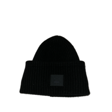 Svart mössa från Acne Studios