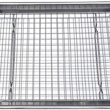 Aluminiumsbakte og stekte flate kjøkken med rustfritt stål grill: kjeksbrett