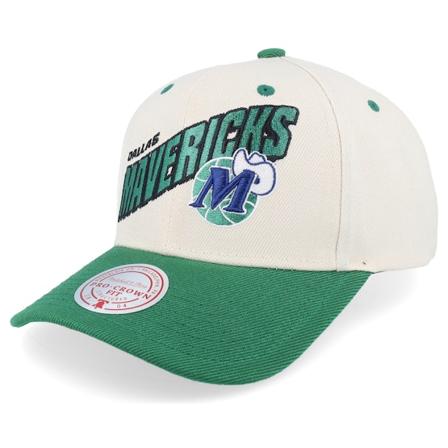 Mitchell & Ness - NBA Béžová adjustable Kšiltovka - Dallas Mavericks Retro Type Pro Off White/Green Adjustable @ Hatstore