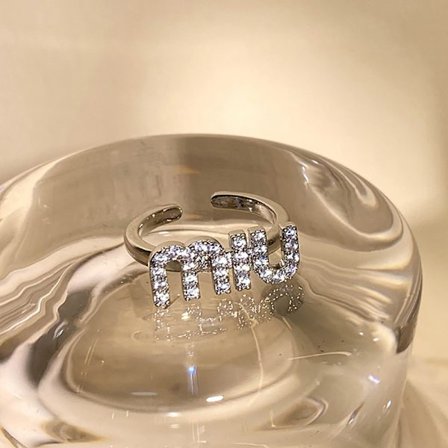 Punk Style Sparkling Rhinestone Planet Bokstäver Ring Öppning Adj