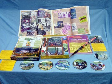 Deeply vale box set (+ book) NA