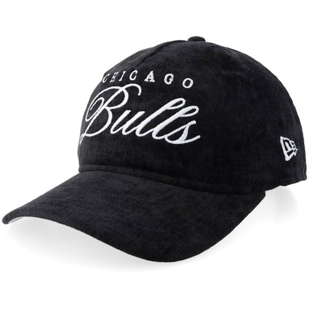 New Era - NBA Schwarz adjustable Cap - Chicago Bulls Team Script 19TWENTY Golfer Velvet Black A-frame @ Hatstore