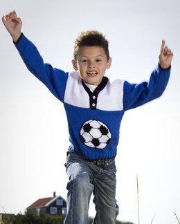 Strikkeoppskrift Genser med fotball - Knittingroom