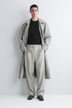 COS Relaxed Jersey Interlock Long Sleeve T-Shirt in Black - Men