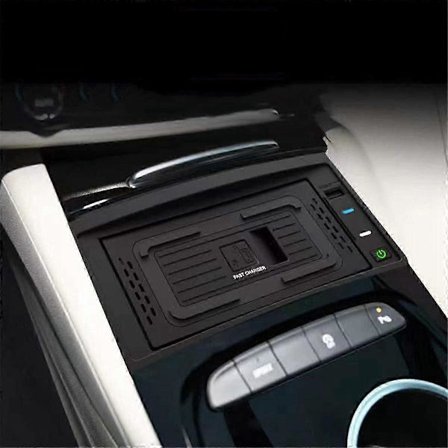 Laadukas langaton autolaturi Puhelinlaturi Pikalaturi Latausalusta Puhelinteline Regalille Opelille 2017-2022