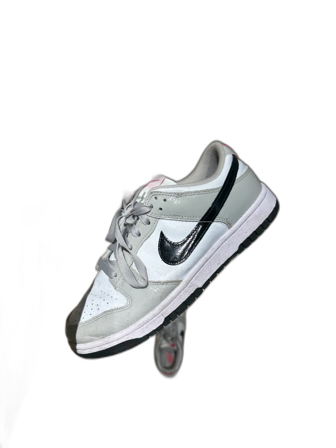 Nike low light iron ore