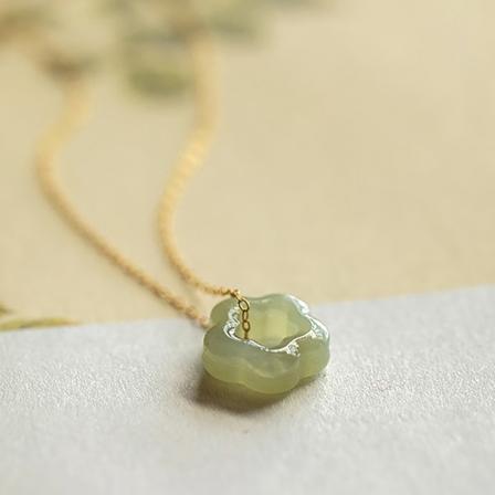 Vintage imitation Hetian Jade halskæde blomstervedhæng hul Cl A1
