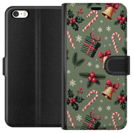 Apple iPhone 5s Tegnebogsetui Julemotiv med slikkepinde, ure, gaver og snefnug festligt mønsterdesign perfekt til juledekoration og gaveideer