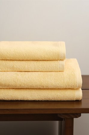 Jotex - Håndklesett 4-pakning Lys gul - DARCY - Kjøp Håndklær hos Jotex