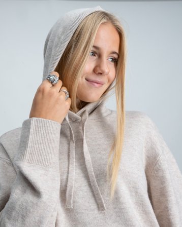 RYVLS Cloé Soft Knit Hoodie Beige Hoodies Meisjes - Kids Brand Store