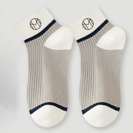 Strumpor herr korta strumpor sommar anti-lukt och svettabsorberande herrstrumpor vår och höst grunda mun korta strumpor herr svart