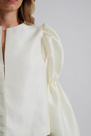 Long sleeve pouf sleeve blouse