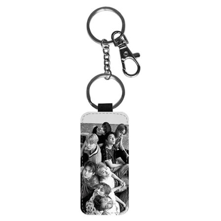 K-POP Ateez Nyckelring