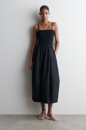 COS Frauen Midikleid Mit Smokdetails in Blau