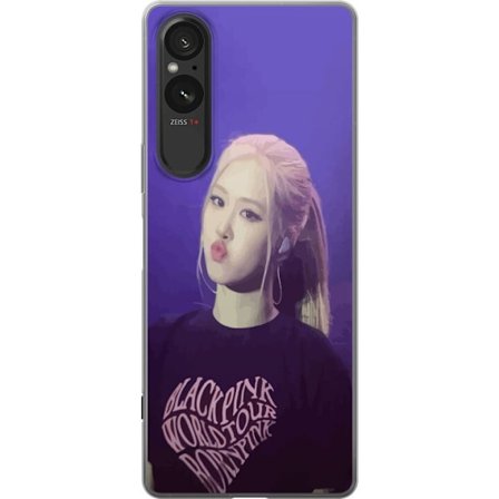Yhteensopiva Puhelinkuori Sony Xperia 10 VI Blackpink Rosé konserttikasvo kpop idoli, jossa on lavavalaisimet, moderni musiikki ja fanisymbolit lilaan