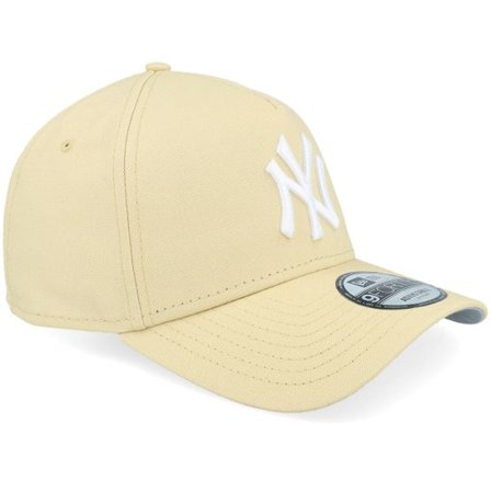 New Era - MLB Beige adjustable Keps - Hatstore Exclusive x New York Yankees NY Classics 9FORTY Vegas A-frame Adjustable @ Hatstore