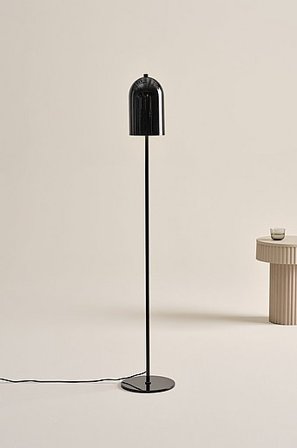 Jotex - Golvlampa Svart ARA - Köp Golvlampor hos Jotex