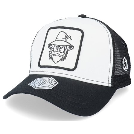 Critiql Hit - Wit trucker Cap - Wizard Hat Patch White/Black Trucker @ Hatstore