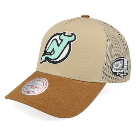 Mitchell & Ness - NHL Beige Trucker Cap - Hatstore Exclusive x New Jersey Devils Crepe Hemp Light Brown Trucker @ Hatstore