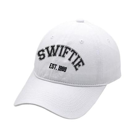 2024 Nytt Taylor Swift Swiftie 1989 Retro Baseball Caps for Menn og Kvinner, Unisex Sports Justerbar Broderi Solhatt Fans Gaver White