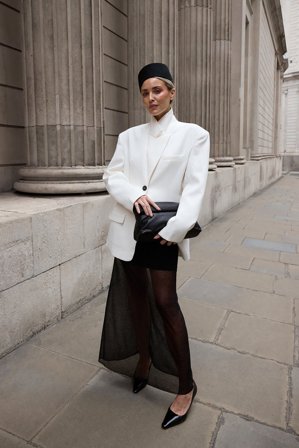 Michaela Delér x NA-KD Stickad genomskinlig midikjol - Stickade kjolar - Svart - XS