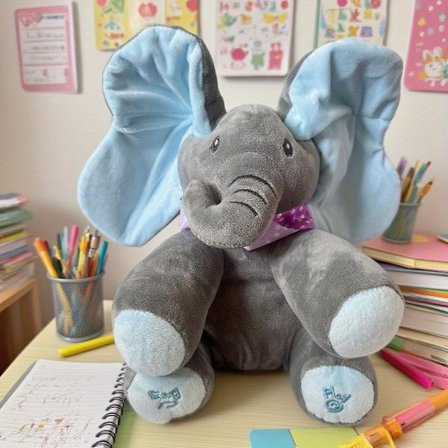 Syngende Elefant Plyslegetøj med Bevægelige Ører - Interaktivt Gemmelegsspil til Drenge og Piger, Blødt Polyestermateriale, Perfekt Gave til C[YJD]