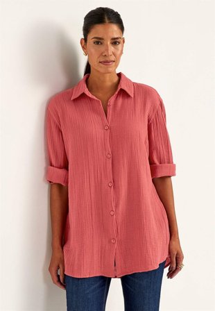 Cellbes of Sweden - Lang skjorte i rynket bomull i terrakotta for damer i størrelse 50/52