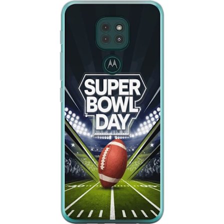 Kompatibel Mobilcover til Motorola Moto G9 Play Super Bowl Day plakat med amerikansk fodbold på oplyst arena i dramatisk sportsdesign