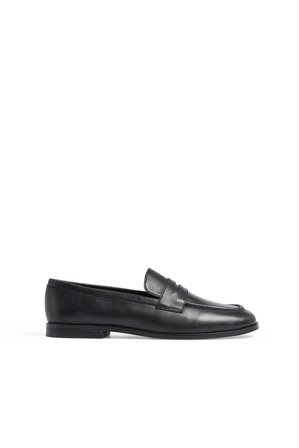 Premium Selection Squared Toe Leather Loafers - Lave sko - Sort - EU 40
