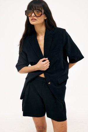 NA-KD Short large à taille mi-haute - Shorts Bermuda - Noir - EU 36