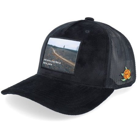 SQRTN - Sort trucker Kasket - Enfalden Velvet Cap Black Trucker @ Hatstore