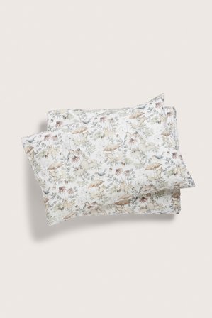 Newbie | Sengesett med skogsmotiv 80 x 100 | Lys beige