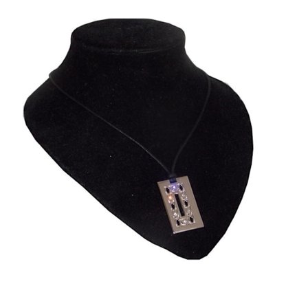 Z&R Design - Boho Halsband i Svart Färg - Hänge / Platta i Silver Färg med Swarovski Kristaller