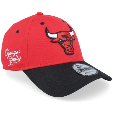 New Era - NBA Rood adjustable Cap - Chicago Bulls NBA Side Patch 9FORTY Red/Black Adjustable @ Hatstore