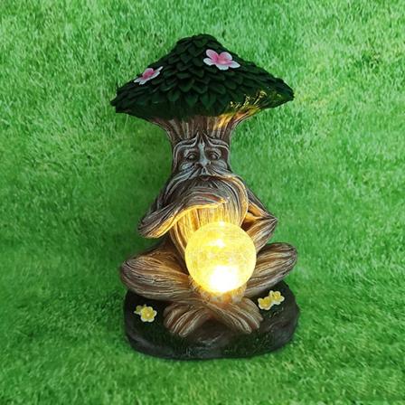 Hagegnom Statue, Resin Gnomen Figur Holder Magisk Orb og Sommerfugl med Sol LED Lys Utendørs Dekorasjon for Patio Hage Plen Porselen Gave b