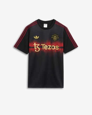 - MANCHESTER UNITED CNY JERSEY - BLACK S