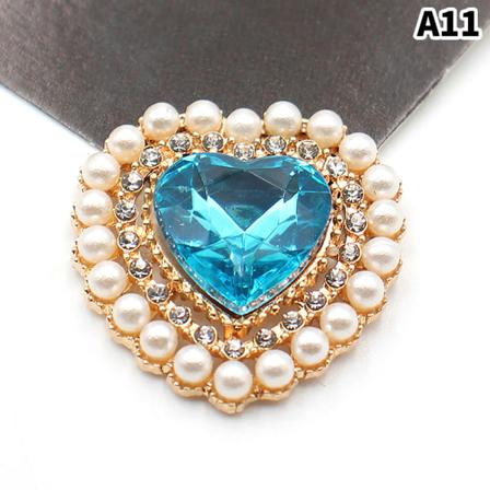 27*26mm Peach Heart Alloy Pearl Rhinestone Akryl presentförpackning Clo A11
