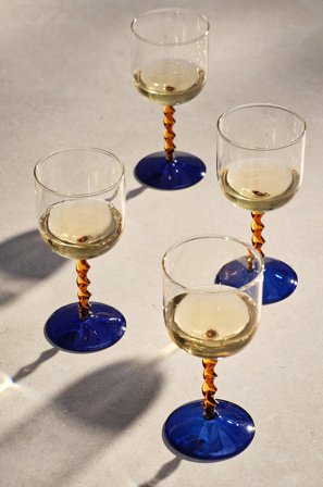 Jotex - Vinglass 4-pakning Multi - YUKO - Kjøp Vinglass hos Jotex