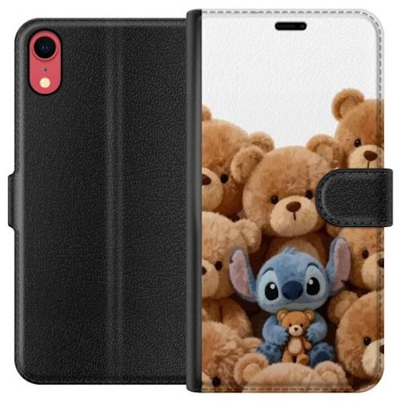 Kompatibel Tegnebogsetui til Apple Apple iPhone XR Sød og sikker illustration med Stitch omgivet af bamser, der skaber en varm og legende følelse fo