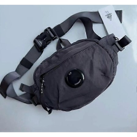C.P. Company Ny Street Hip Hop Trendy Nylon Crossbody Brysttaske Taljetaske NY2 1st sort