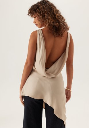 Bubbleroom Ateljé Remake Low Back Asymmetric Top Cream S