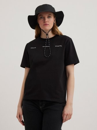 Holzweiler - W. Kjerag National Tee - Black - Womens - XXS