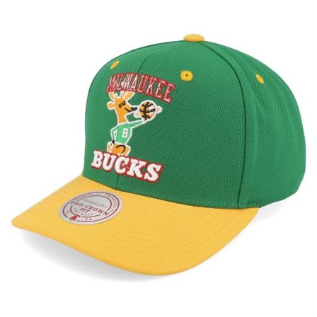 Mitchell & Ness - NBA Grön adjustable Keps - Milwaukee Bucks All In 2.0 Pro Green/Yellow Adjustable @ Hatstore
