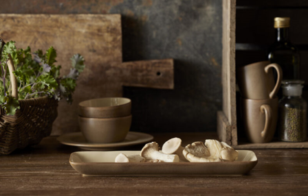 Bitz Serveringsfat Wood-Sand 38x14