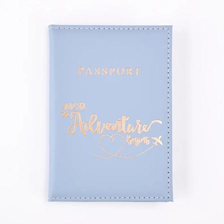 1 st Passportskydd i PU-läder för Kvinnor Män - Mode Rese Passportskydd - ID-kort Namn Visitkort Plånbok Light Blue