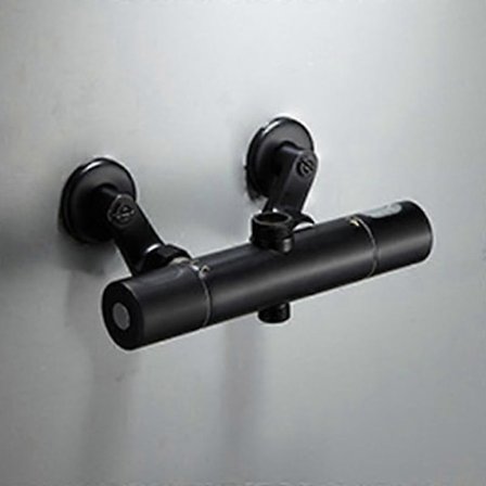 Svart varmt og kaldt baderoms bade- og dusjbatteri blandebatteri kraner ventil